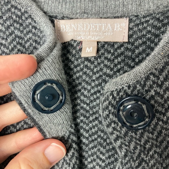 Benedetta B Italian Wool Cashmere Blend Cardigan - Picture 5 of 10